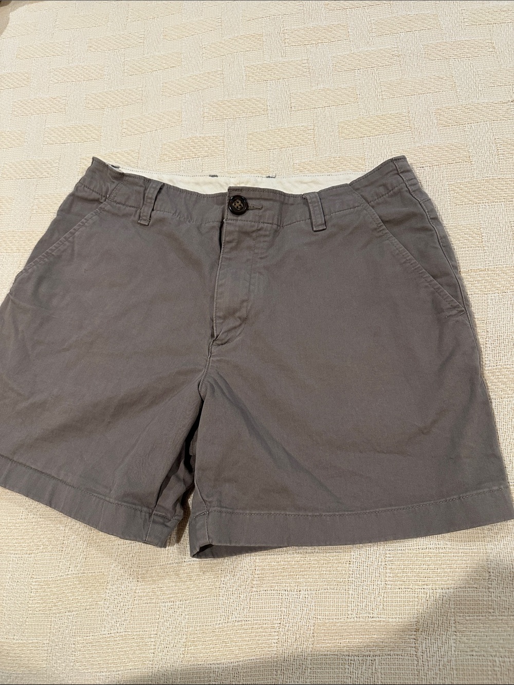Chubbies The Musts Regular Fit 5.5 Shorts Size 30 Gray 6 Pocket Short